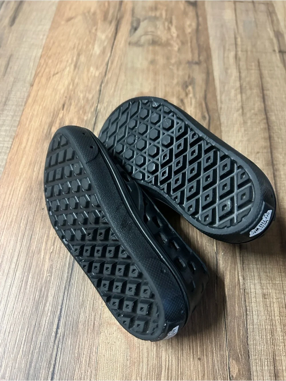 Vans lightweight black